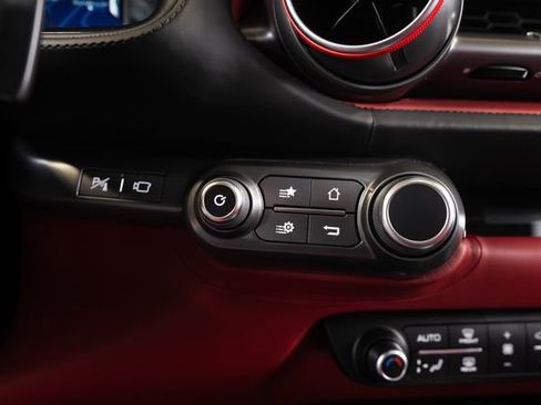 Used 2021 Ferrari 812 GTS RWD image 42