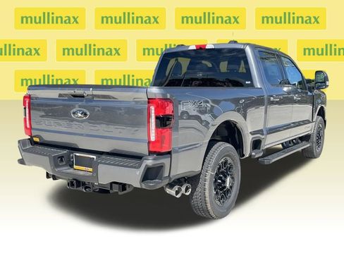 New 2026 Ford F250 XLT w/ XLT Premium Package AWD/4WD image 4