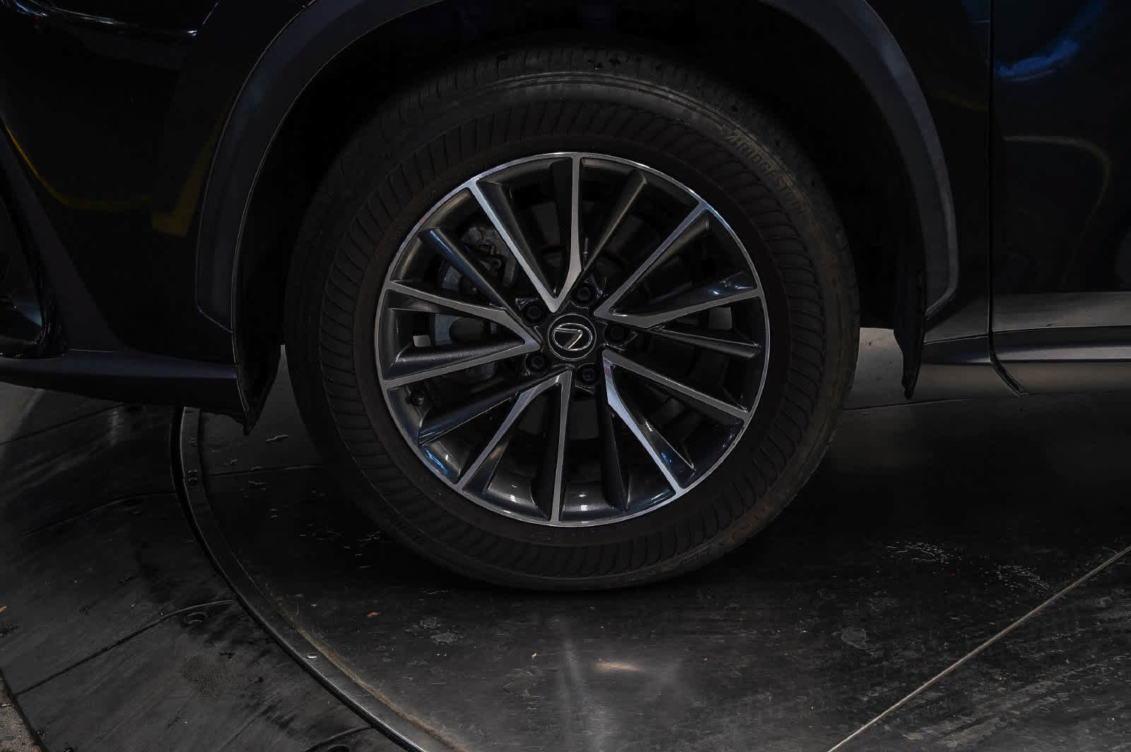 Used 2024 Lexus NX 350h AWD w/ Vision Package image 9