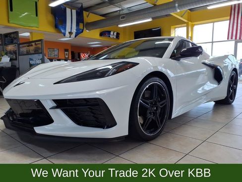 Used 2020 Chevrolet Corvette Stingray Preferred Cpe w/ 2LT Preferred Equipment Group image 1