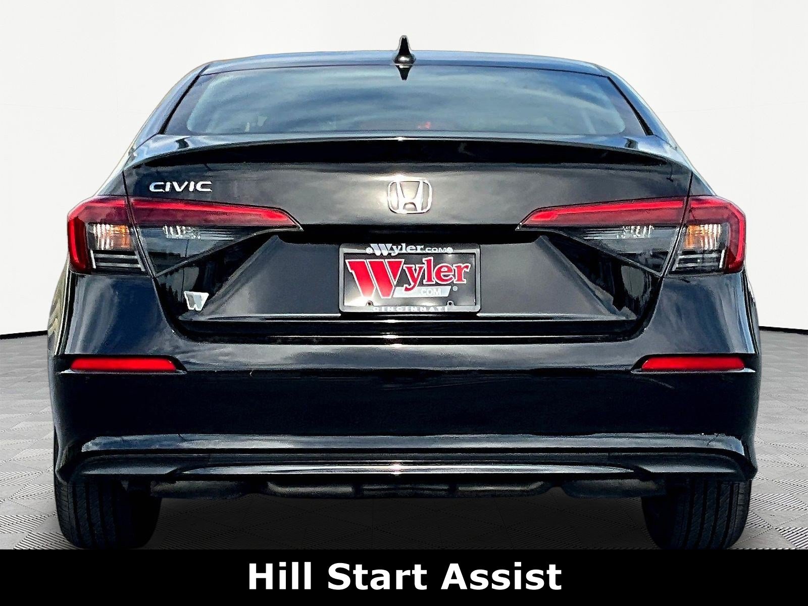 Used 2024 Honda Civic EX image 5