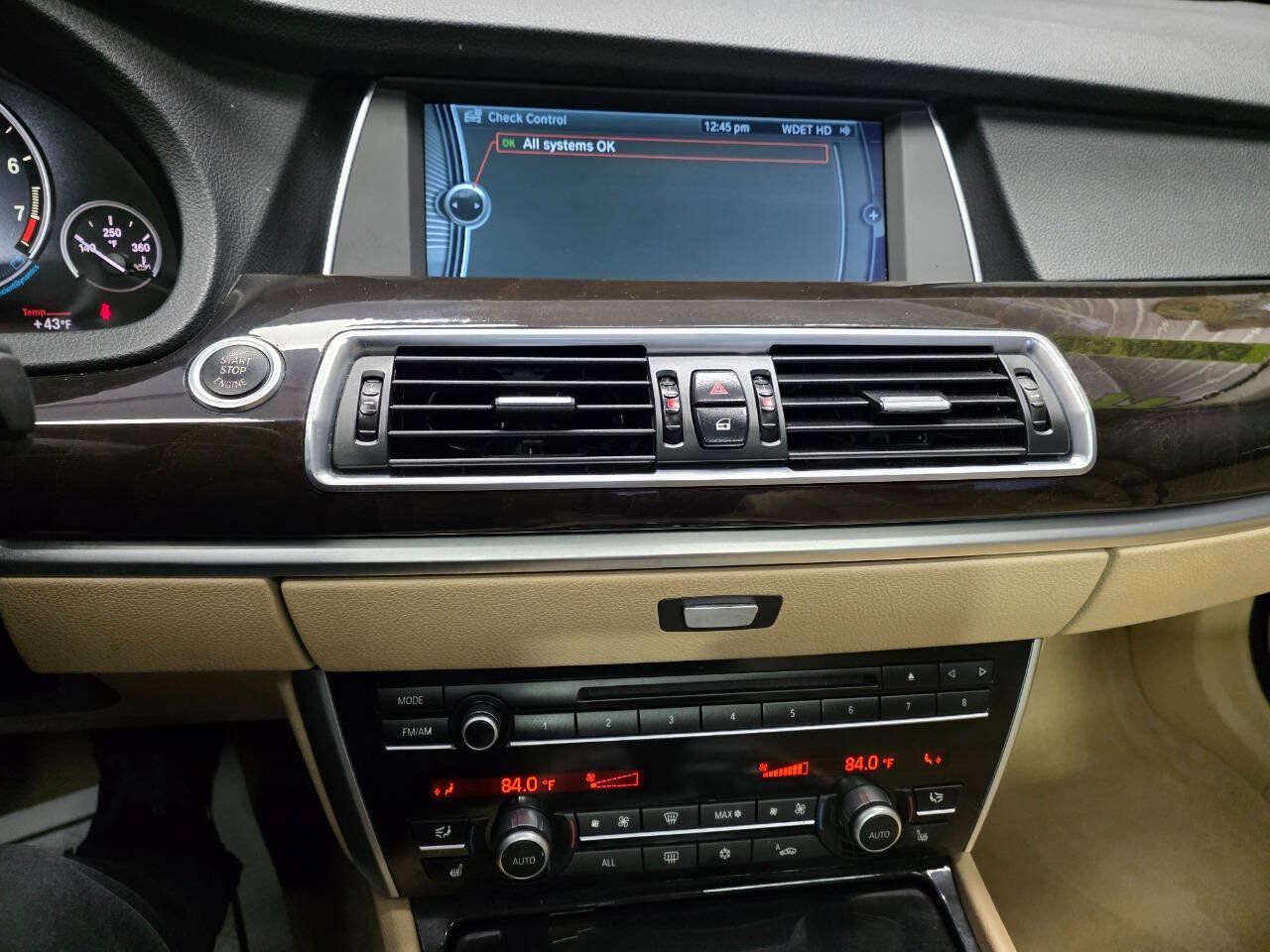 Used 2011 BMW 535i Gran Turismo RWD image 25
