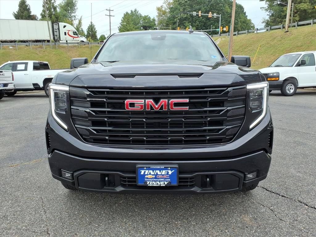 Used 2024 GMC Sierra 1500 Elevation AWD/4WD image 8