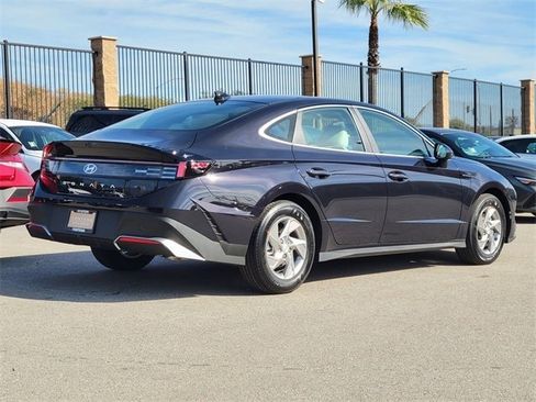 New 2026 Hyundai Sonata SE image 2