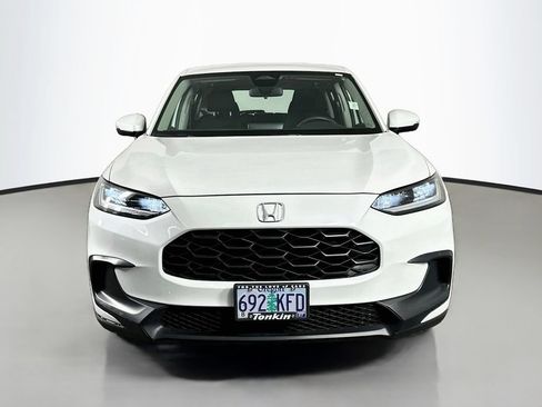 Used 2025 Honda HR-V LX image 3