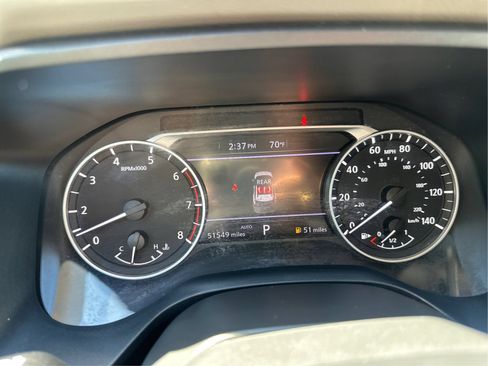 Used 2025 Nissan Rogue SV AWD/4WD image 17
