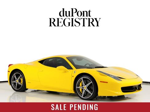 Used 2011 Ferrari 458 Italia Coupe RWD image 1