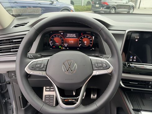 New 2026 Volkswagen Atlas Peak Edition AWD/4WD image 29