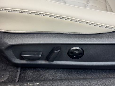 New 2026 Nissan Sentra SL w/ Floor Mat Package FWD image 10