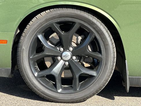 Used 2018 Dodge Challenger SXT Plus RWD image 36