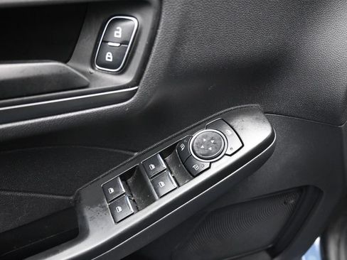 Used 2025 Ford Escape Active AWD/4WD image 11