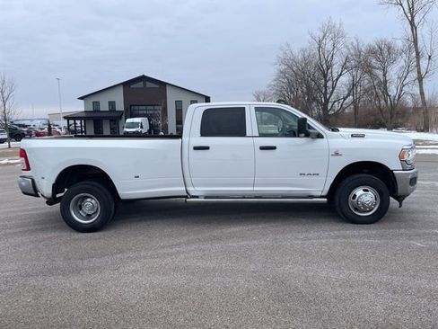 Used 2019 RAM 3500 Tradesman AWD/4WD image 2