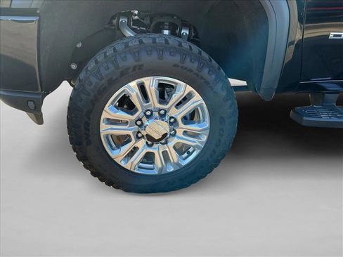 Used 2020 GMC Sierra 2500 Denali w/ Denali Ultimate Package image 9