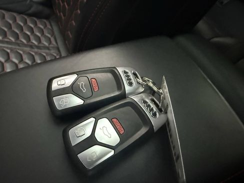 Used 2018 Audi RS 5 w/ Dynamic Plus Package AWD/4WD image 17