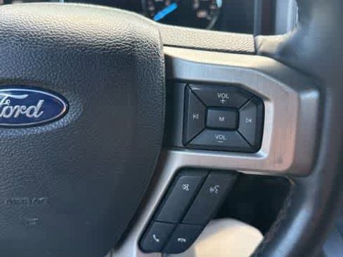 Used 2020 Ford F150 Platinum w/ Equipment Group 701A Luxury image 15