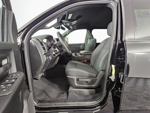 New 2026 RAM 3500 Tradesman AWD/4WD image 19