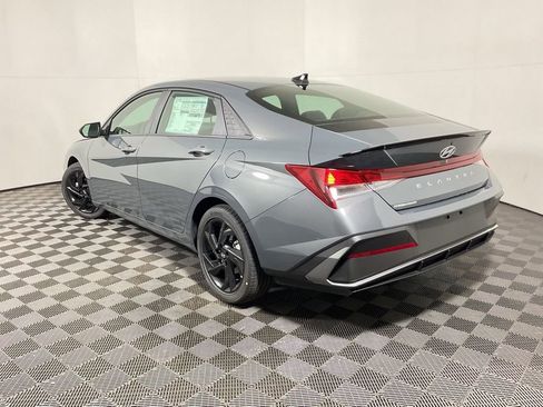 New 2026 Hyundai Elantra Sport image 11