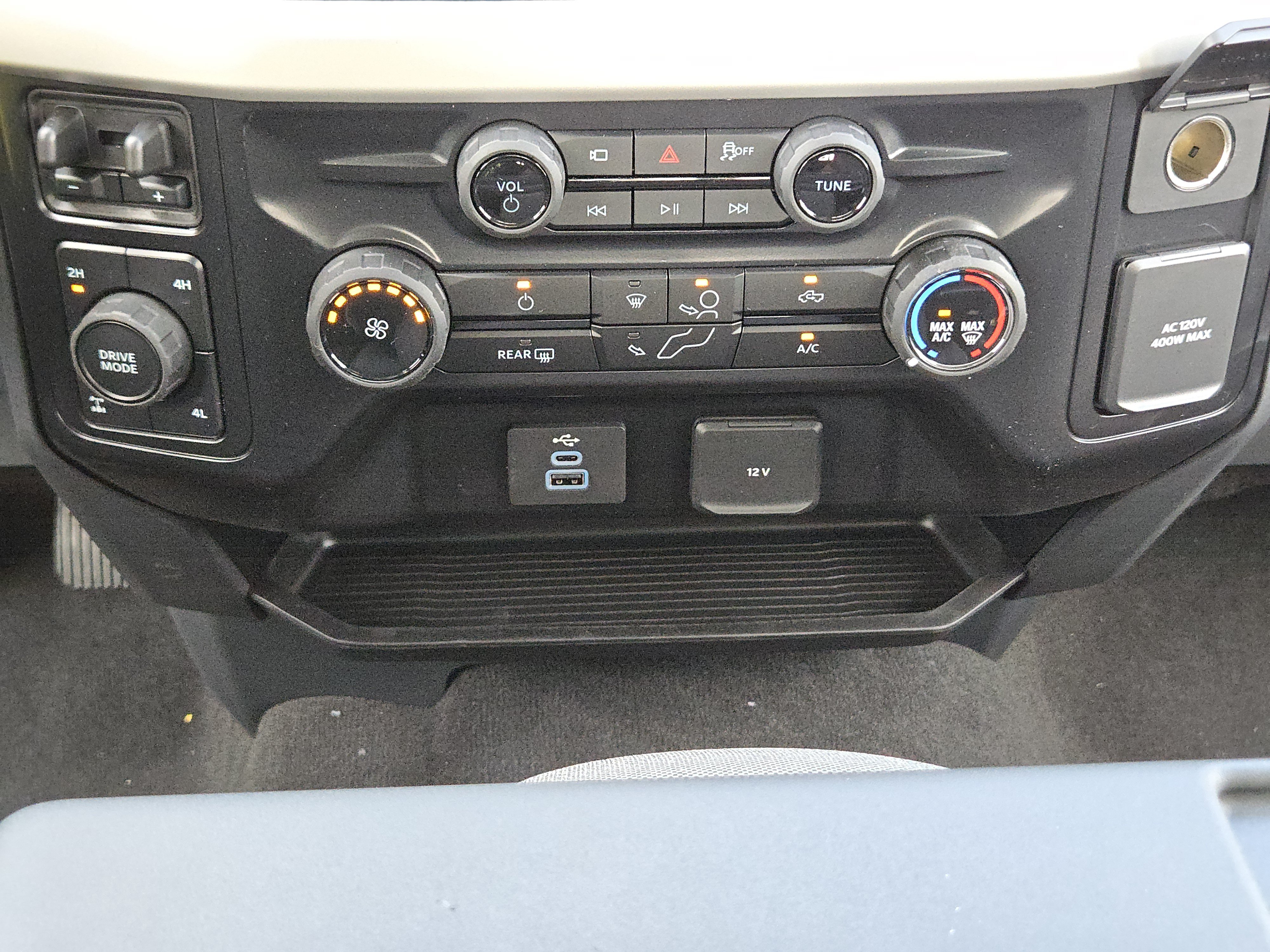 New 2026 Ford F250 XL w/ STX Appearance Package AWD/4WD image 13