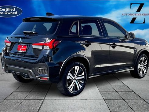 Used 2020 Mitsubishi Outlander Sport ES image 2