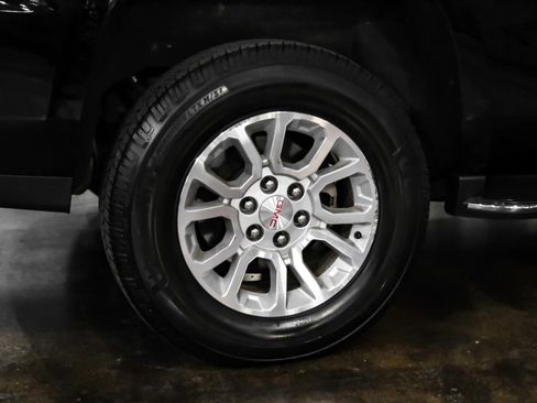 Used 2020 GMC Yukon SLT w/ Open Road Package AWD/4WD image 56