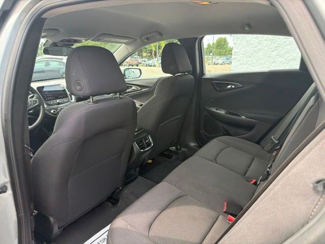 Used 2024 Chevrolet Malibu LT FWD image 16