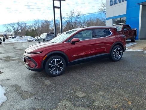New 2026 Chevrolet Equinox EV LT image 8