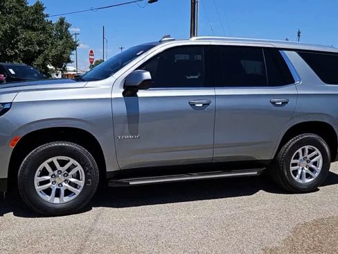 Used 2024 Chevrolet Tahoe LS image 4