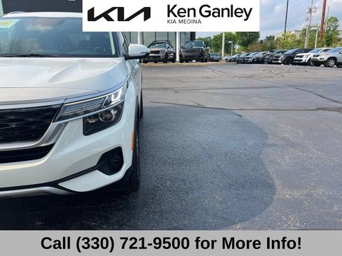 Used 2021 Kia Seltos S AWD/4WD image 20