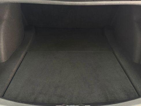 Used 2020 Tesla Model 3 Standard Range image 30