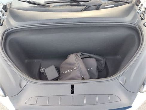 Used 2022 Tesla Model X Plaid image 13