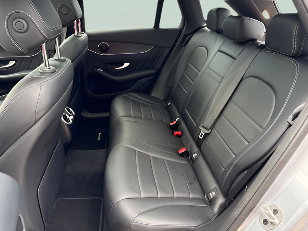 Used 2022 Mercedes-Benz GLC 300 4MATIC image 30