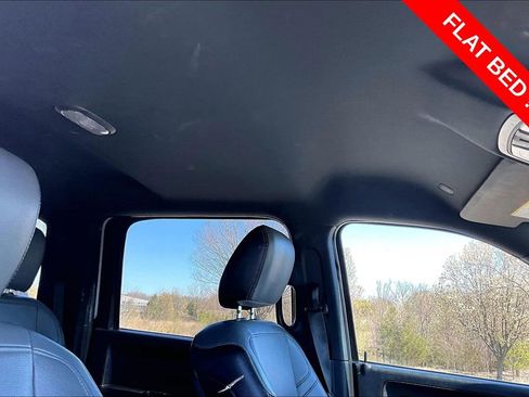 Used 2024 RAM 3500 Tradesman w/ Chrome Appearance Group AWD/4WD image 18