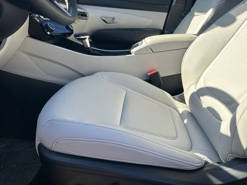 New 2025 Hyundai Tucson SEL image 9