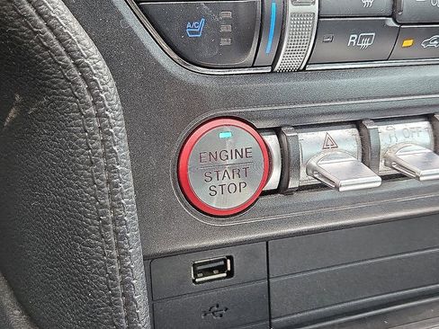 Used 2023 Ford Mustang Premium image 27