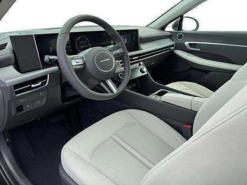 New 2025 Hyundai Sonata SEL image 14