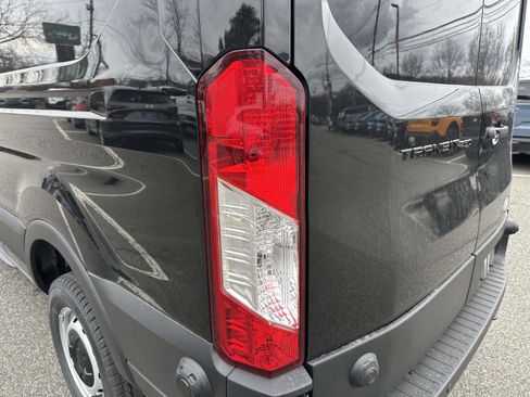 New 2026 Ford Transit 250 148 Medium Roof image 8