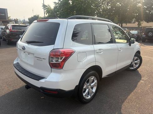 Used 2014 Subaru Forester 2.5i Premium w/ All-Weather Package AWD/4WD image 4