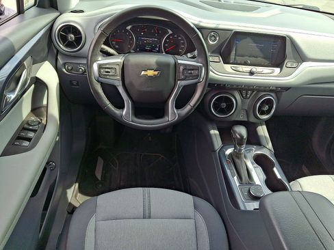 Used 2020 Chevrolet Blazer LT image 11