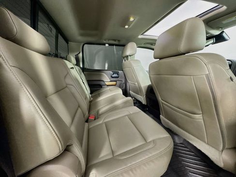 Used 2018 Chevrolet Silverado 1500 LTZ w/ Texas Edition RWD image 34