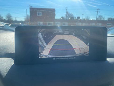 Used 2025 MAZDA CX-5 AWD 2.5 S w/ Preferred Package image 17