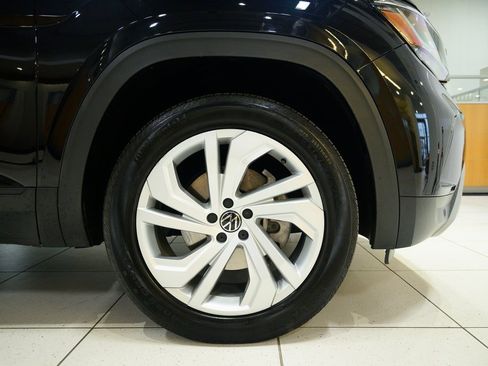 Used 2021 Volkswagen Atlas SE image 9