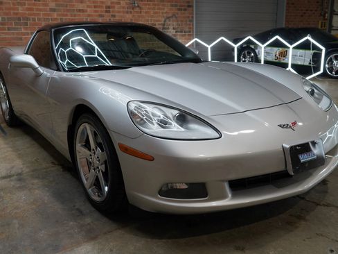 Used 2008 Chevrolet Corvette Coupe image 22
