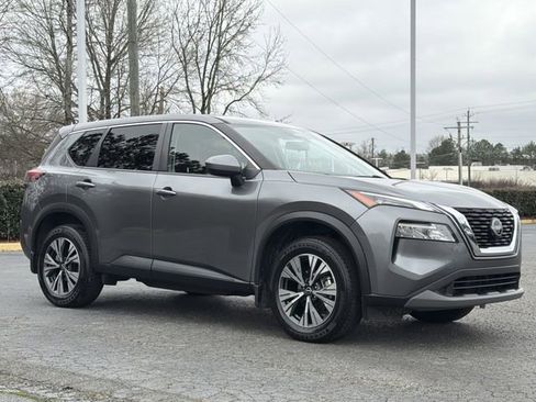 Certified 2023 Nissan Rogue SV image 2