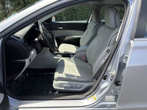 Used 2020 Acura ILX FWD image 12