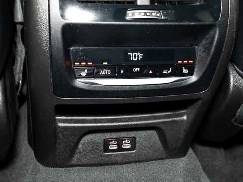 Used 2023 BMW X4 M40i AWD/4WD image 26