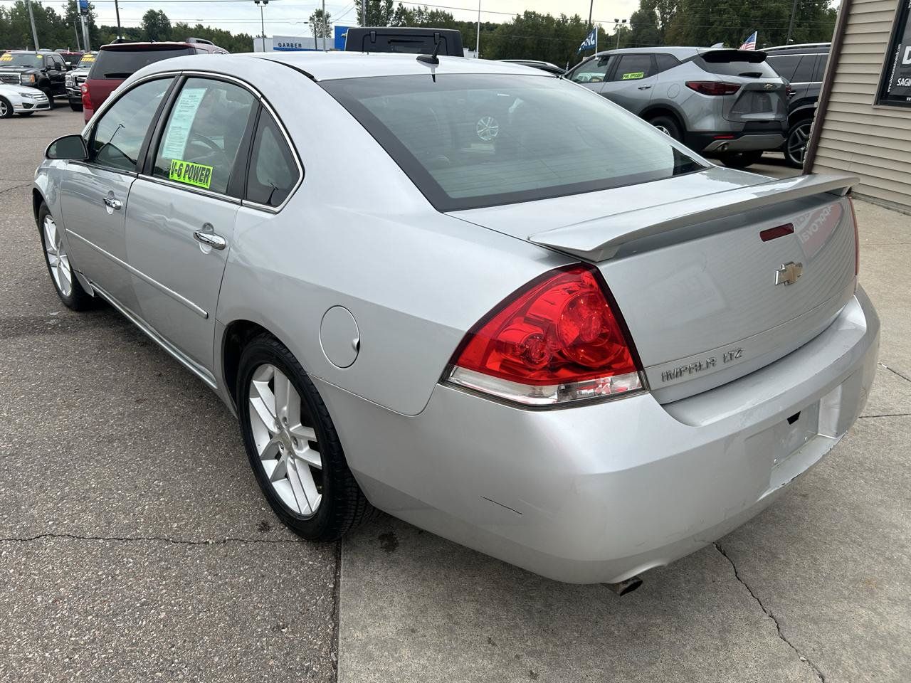 Used 2013 Chevrolet Impala LTZ FWD image 7