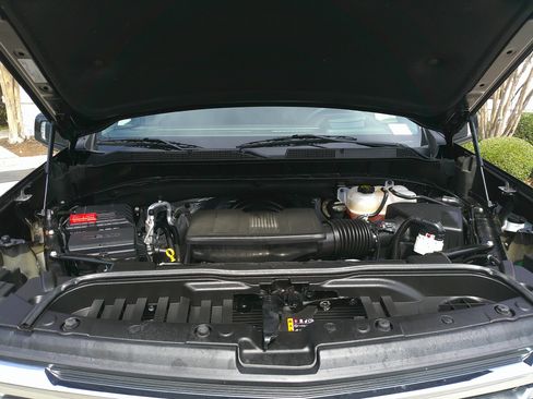 Used 2024 Chevrolet Silverado 1500 LTZ w/ LTZ Premium Package image 39