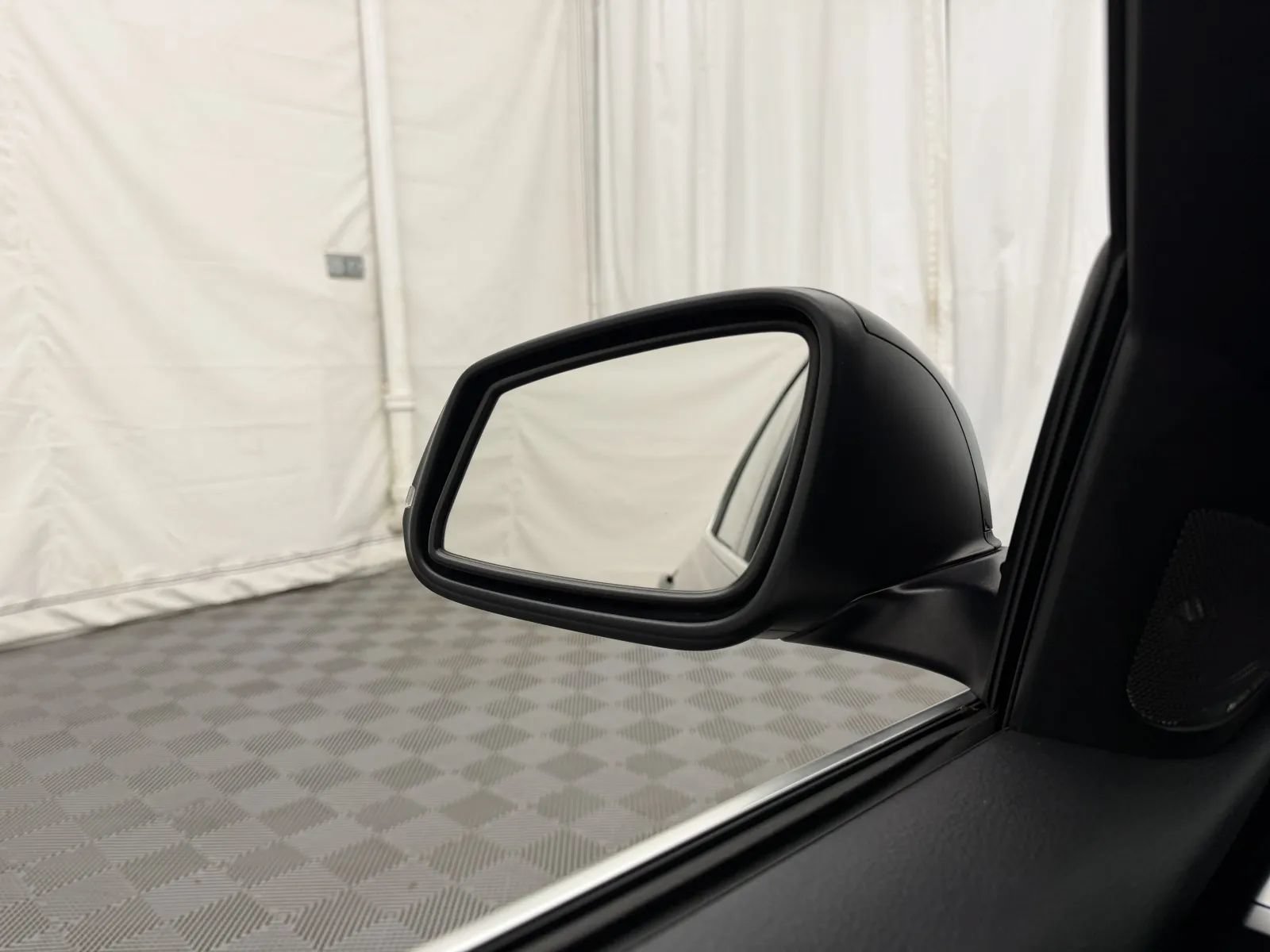 Used 2016 BMW 340i Sedan RWD image 13