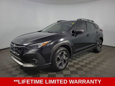 Used 2024 Subaru Crosstrek 2.0i Premium image 3