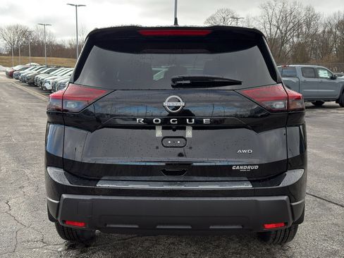 New 2026 Nissan Rogue SV AWD/4WD image 7